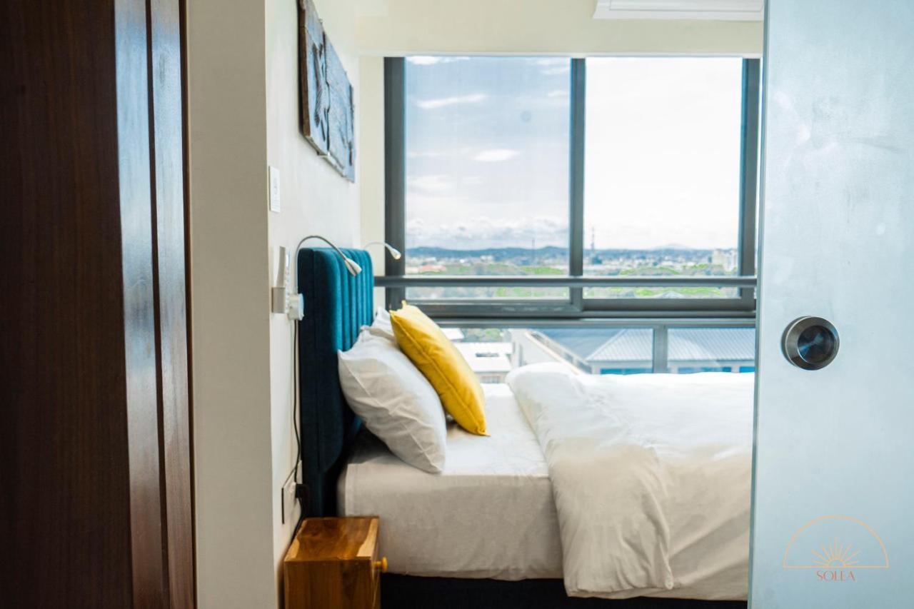 Solea 1 Bedroom Apartment - Central, Comfortable, Cozy, Balcony, Pool, Gym Accra Ngoại thất bức ảnh